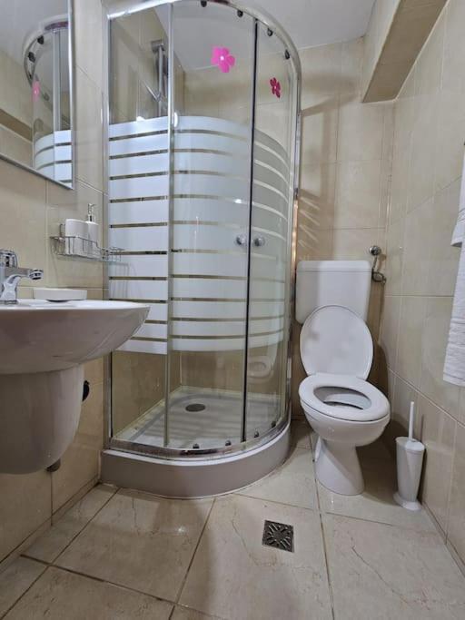 Ultra Central Luxury 3Br 2Bath Apt & Amazing Views Bukares Bagian luar foto