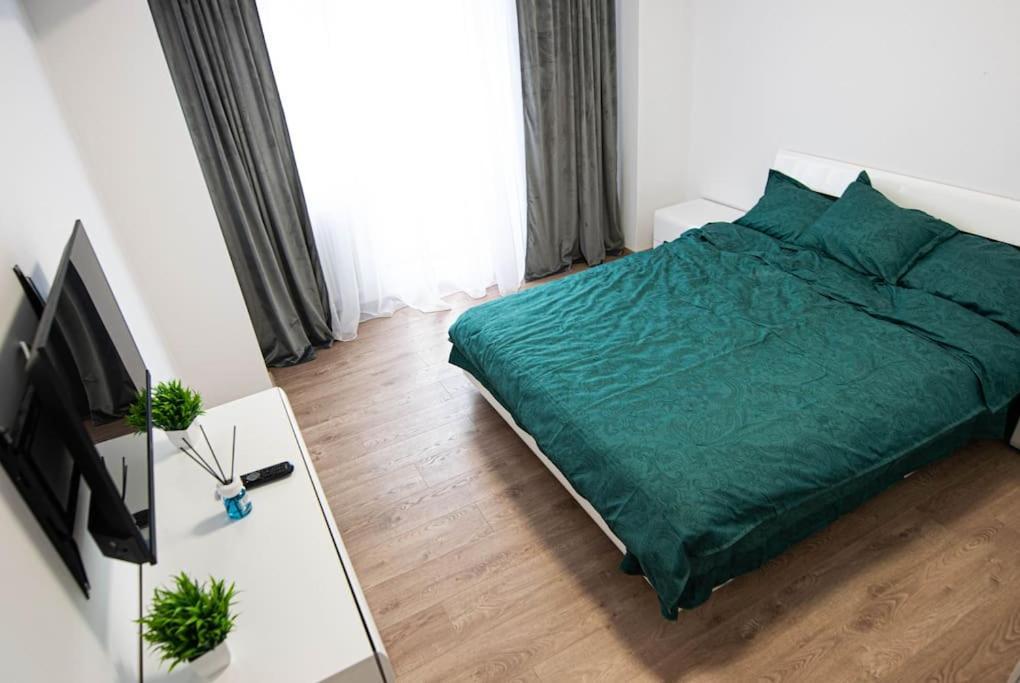 Ultra Central Luxury 3Br 2Bath Apt & Amazing Views Bukares Bagian luar foto