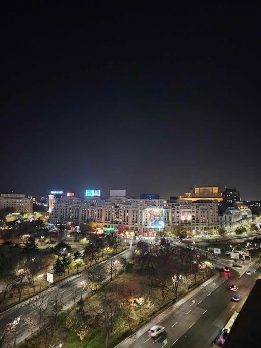 Ultra Central Luxury 3Br 2Bath Apt & Amazing Views Bukares Bagian luar foto