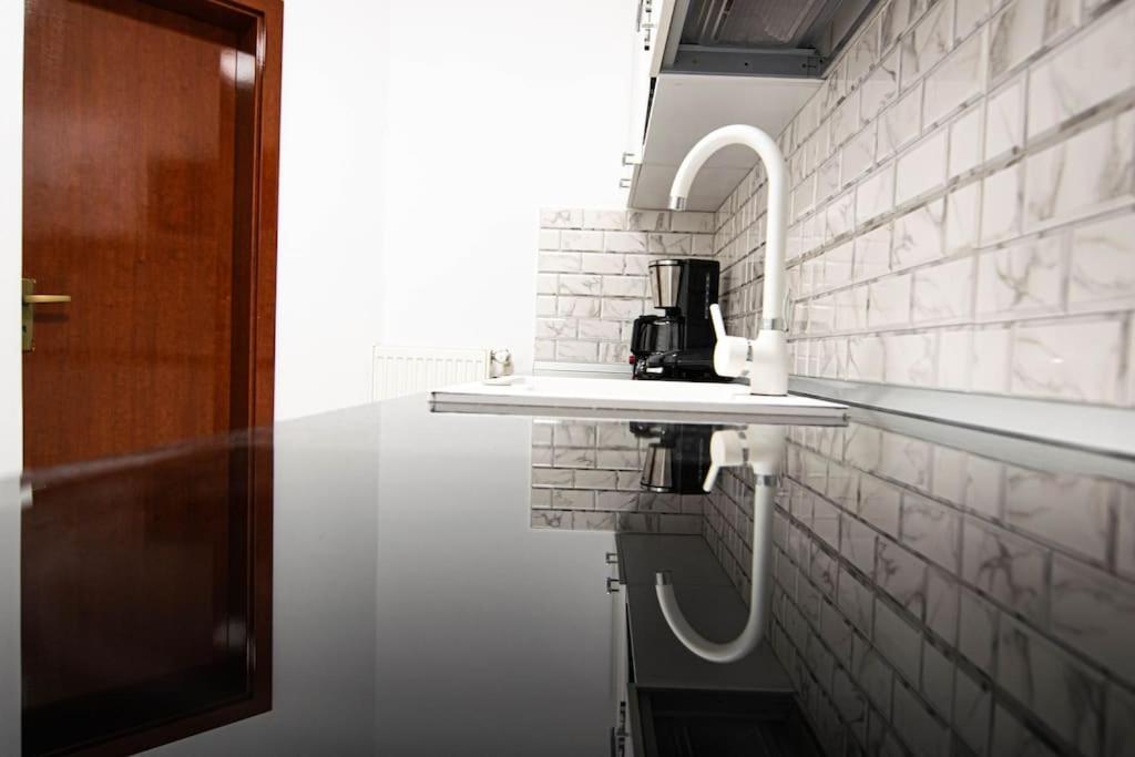 Ultra Central Luxury 3Br 2Bath Apt & Amazing Views Bukares Bagian luar foto